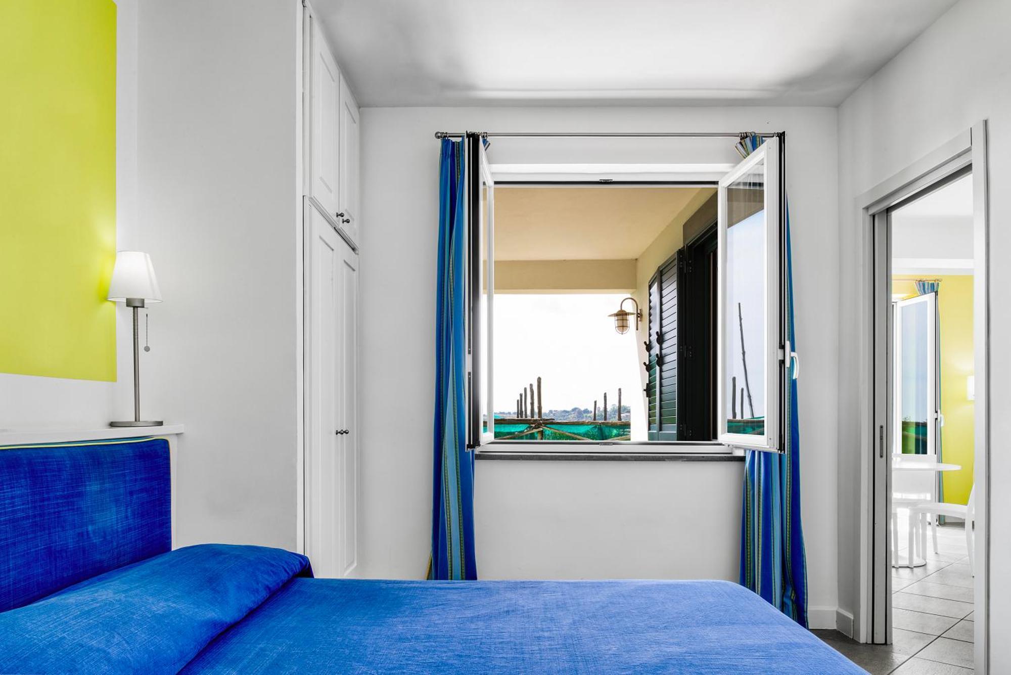 Aparthotel Le Capannelle SantʼAgata sui Due Golfi Exterior foto